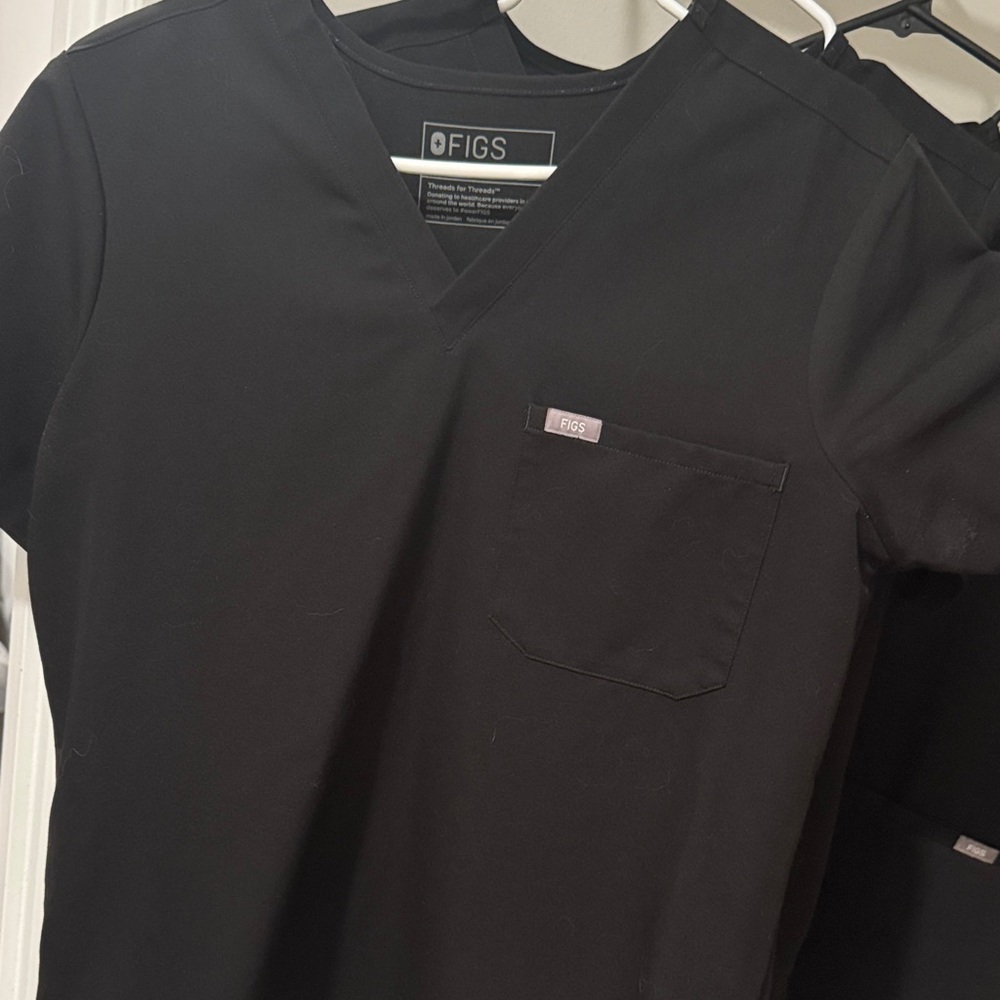 Figs Black Catarina™ - One-Pocket Scrub Top medium M - Black.